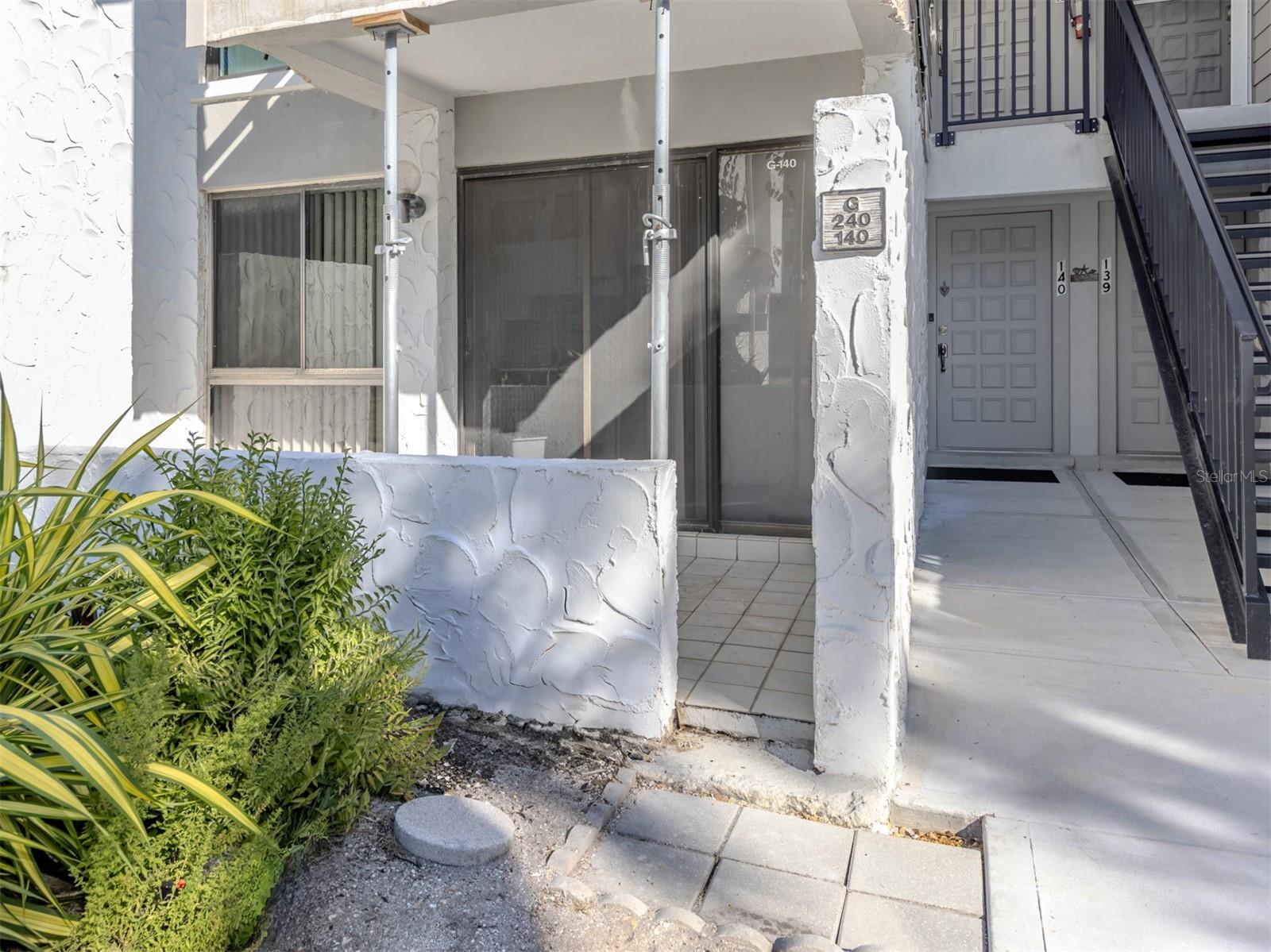 Image 2 of 60 For 1555 Tarpon Center Drive 140