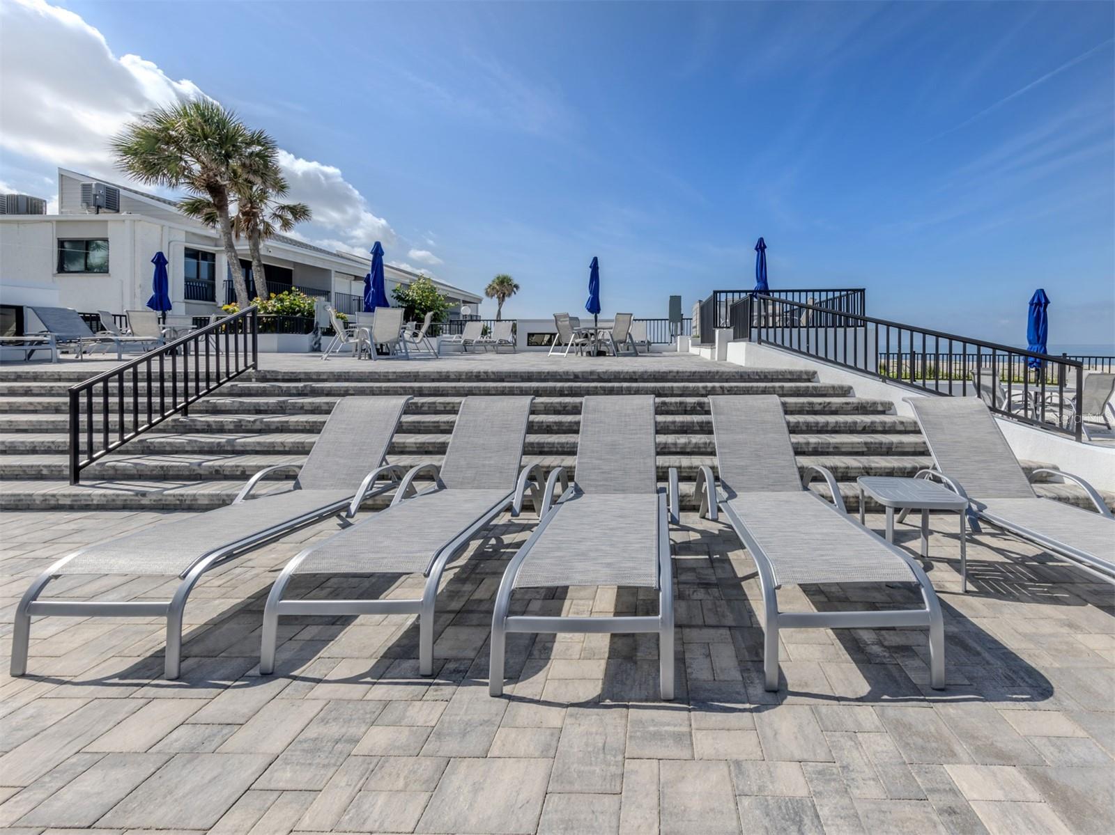 Image 35 of 60 For 1555 Tarpon Center Drive 140