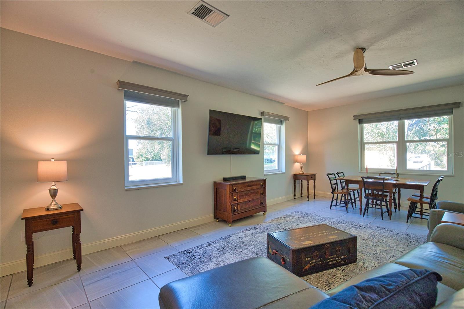 Image 17 of 61 For 6172 Alhambra Avenue