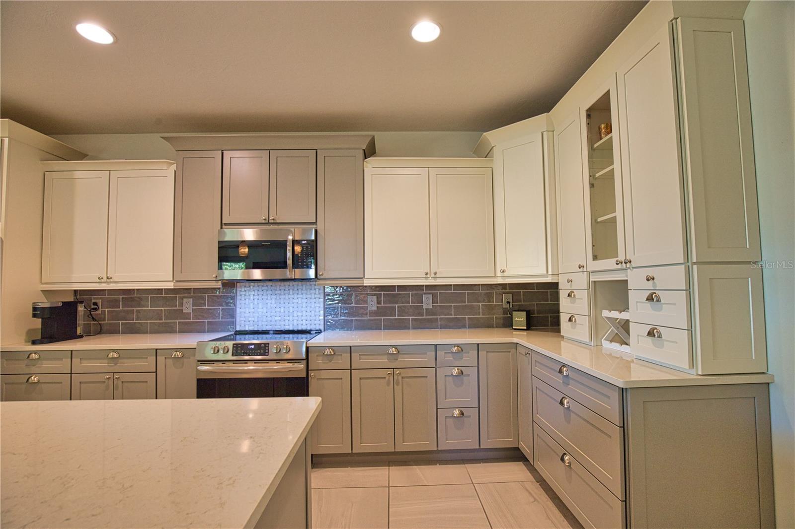 Image 28 of 61 For 6172 Alhambra Avenue