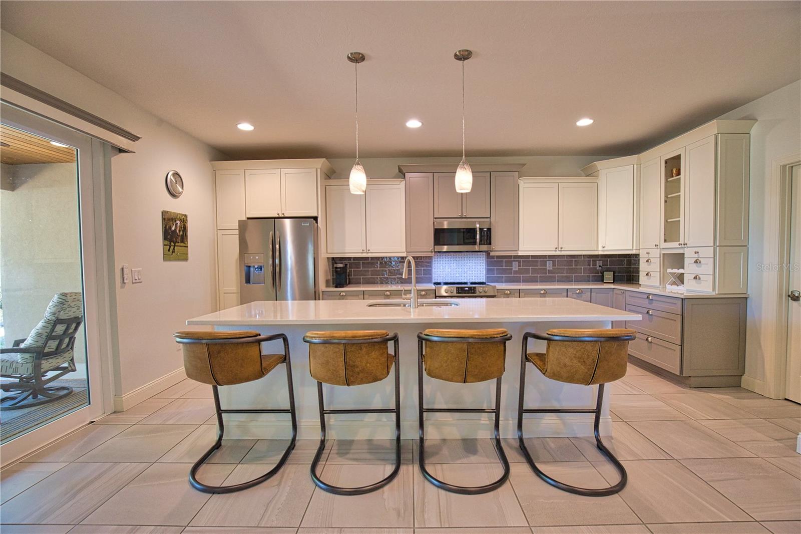 Image 32 of 61 For 6172 Alhambra Avenue