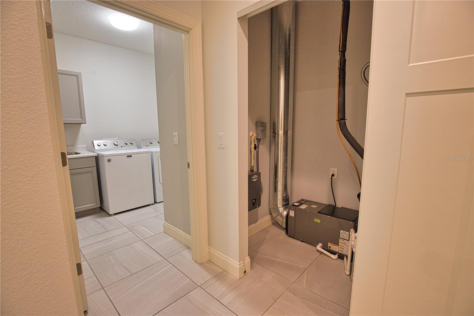 Image 46 of 61 For 6172 Alhambra Avenue