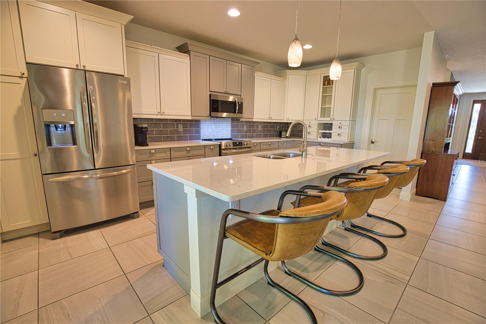 Image 5 of 61 For 6172 Alhambra Avenue