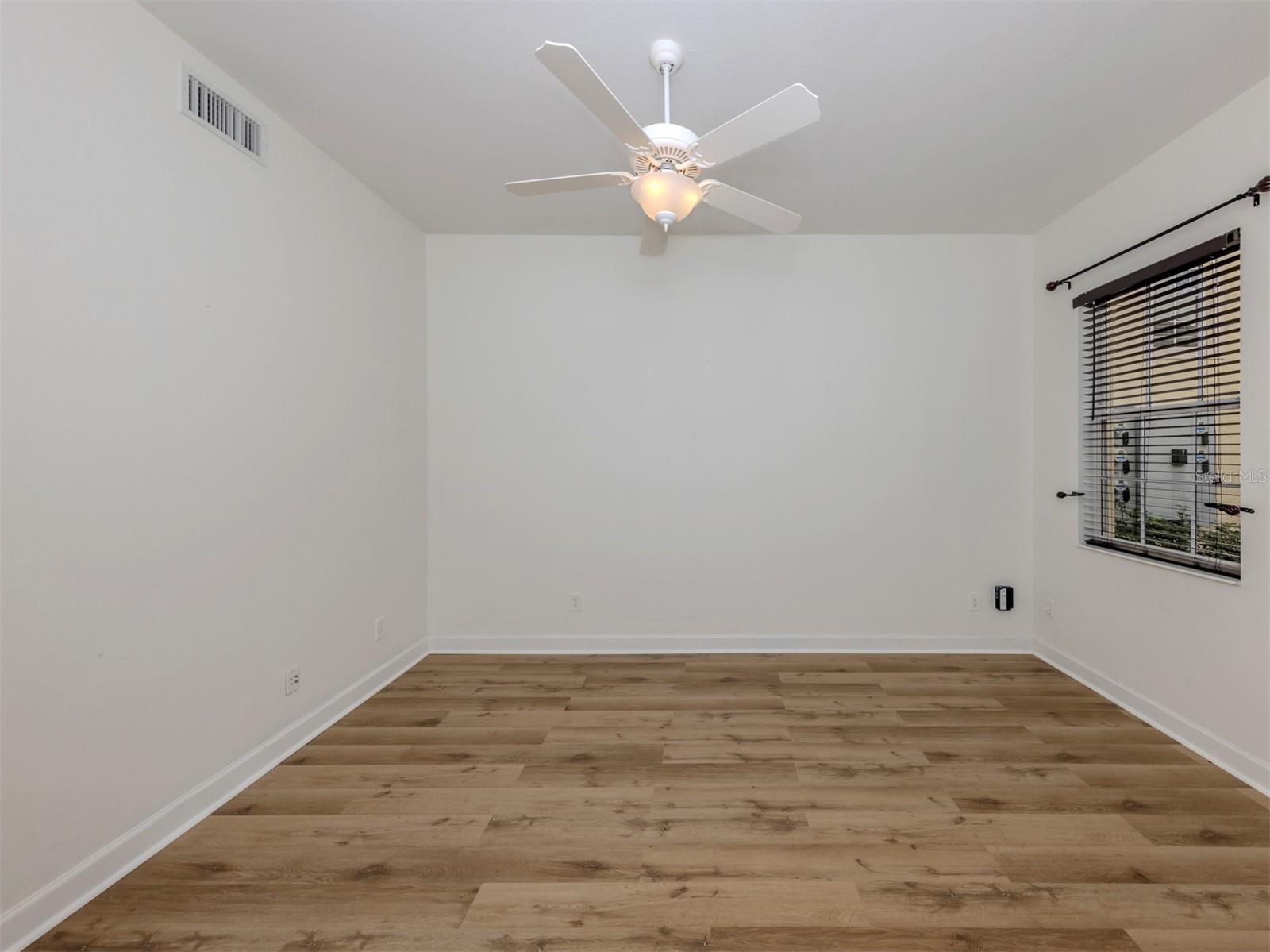 Image 21 of 55 For 122 Bella Vista Terrace 8a