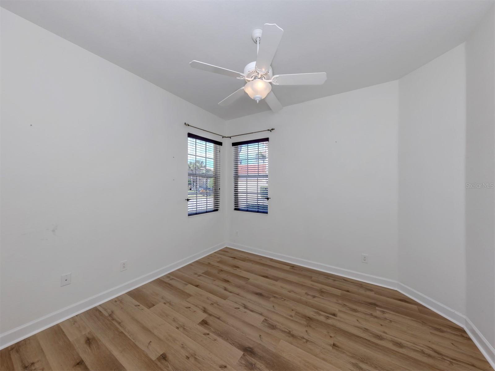 Image 23 of 55 For 122 Bella Vista Terrace 8a