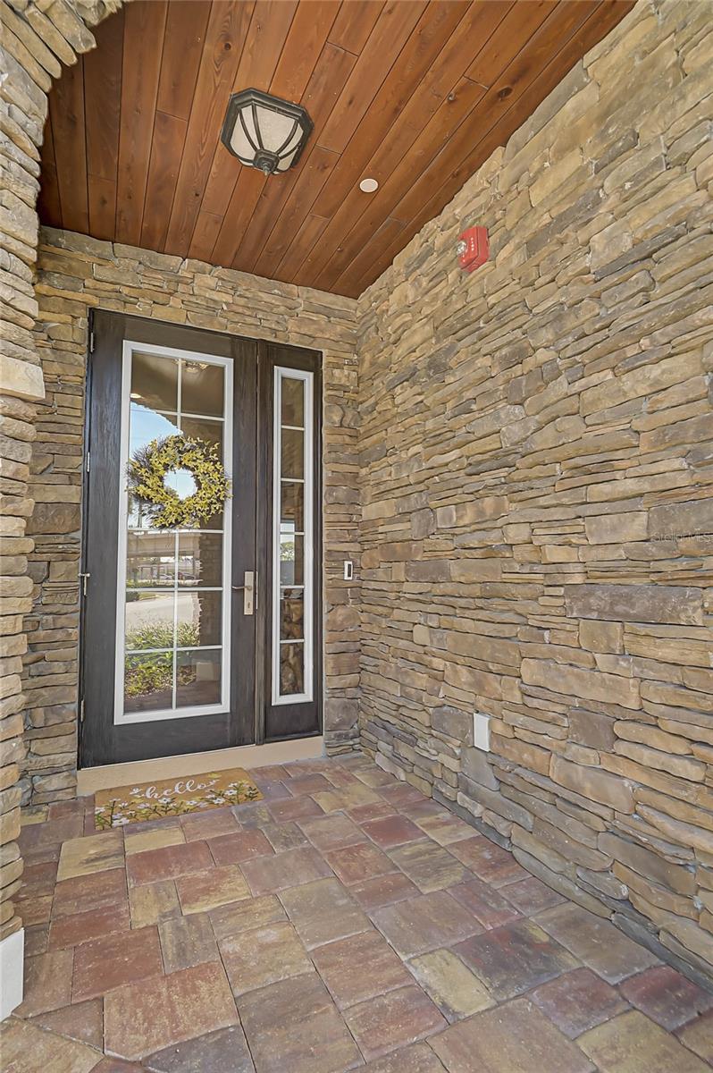 Image 2 of 85 For 205 Venice Avenue