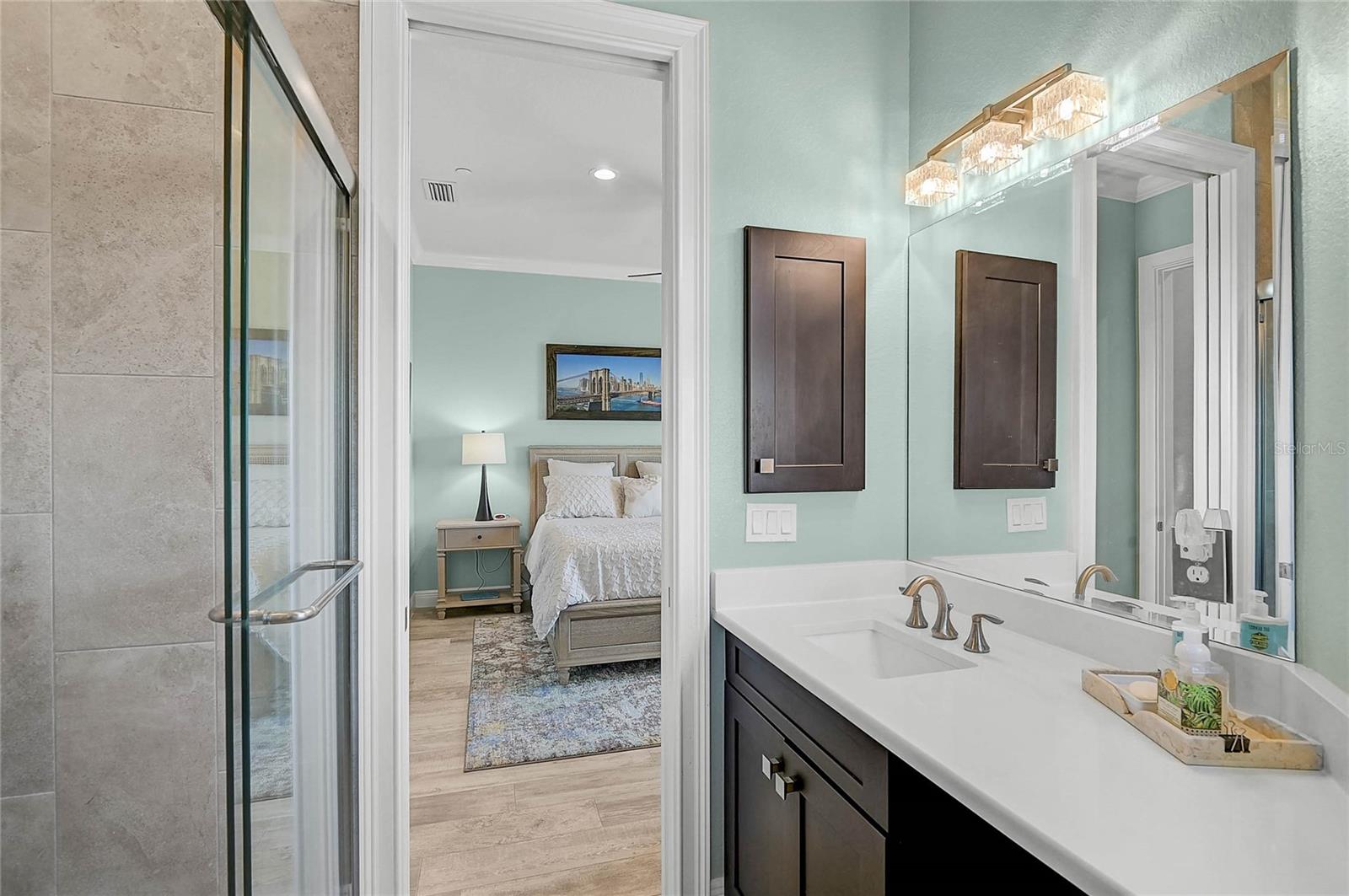 Image 58 of 85 For 205 Venice Avenue