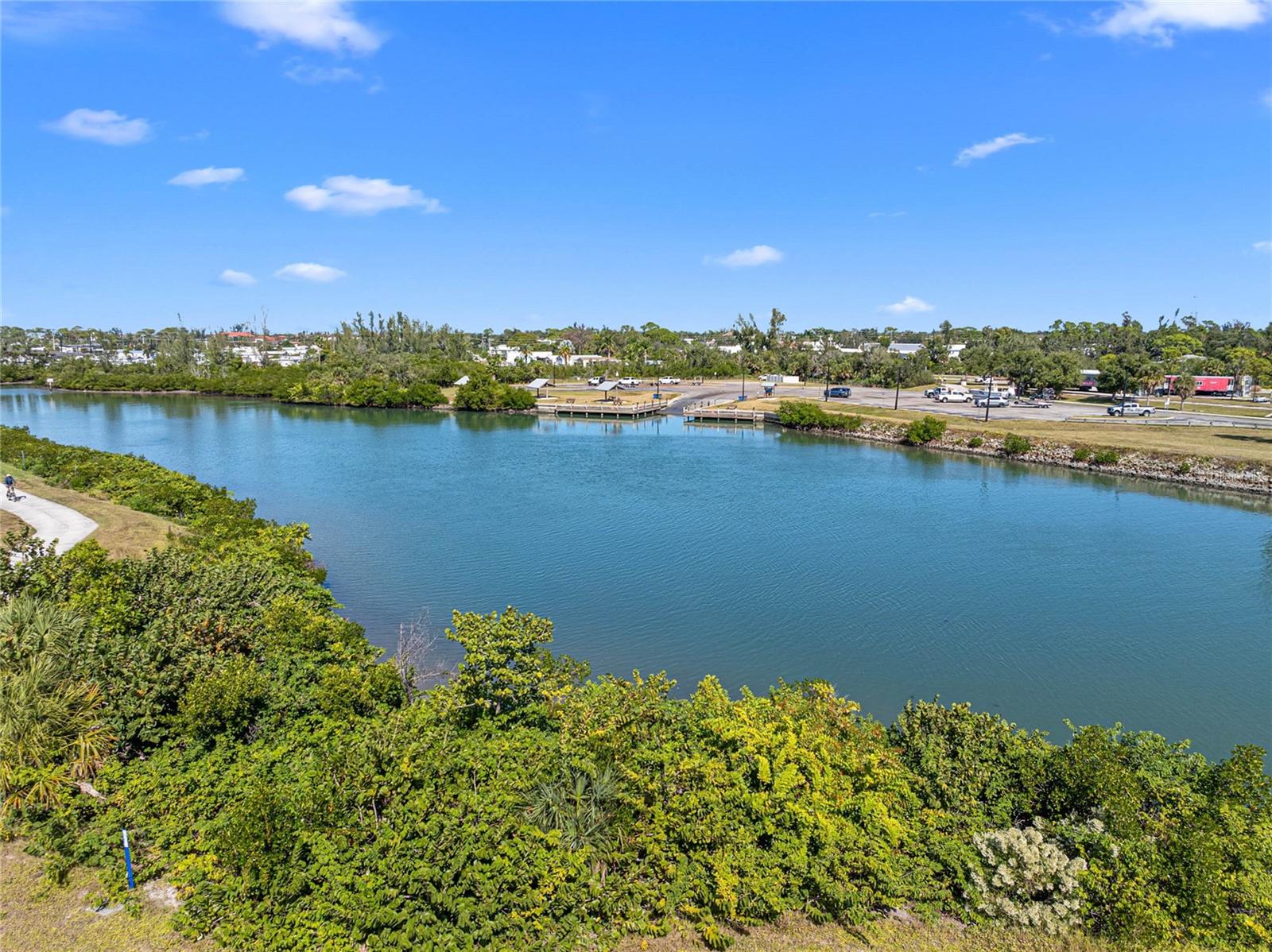 Image 78 of 85 For 205 Venice Avenue