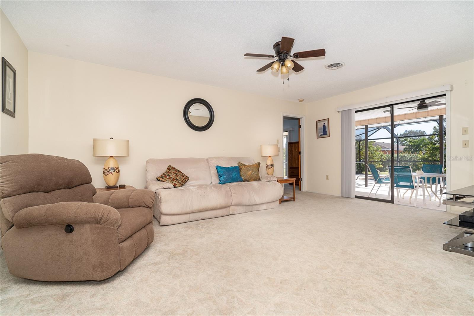 Image 10 of 43 For 32 Clintwood Avenue