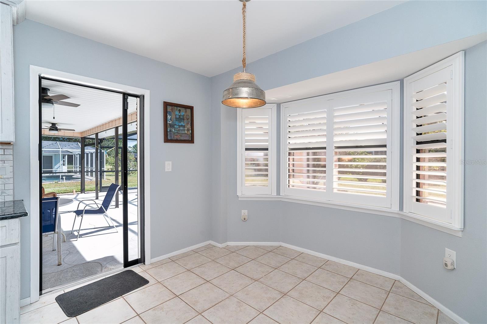 Image 19 of 43 For 32 Clintwood Avenue