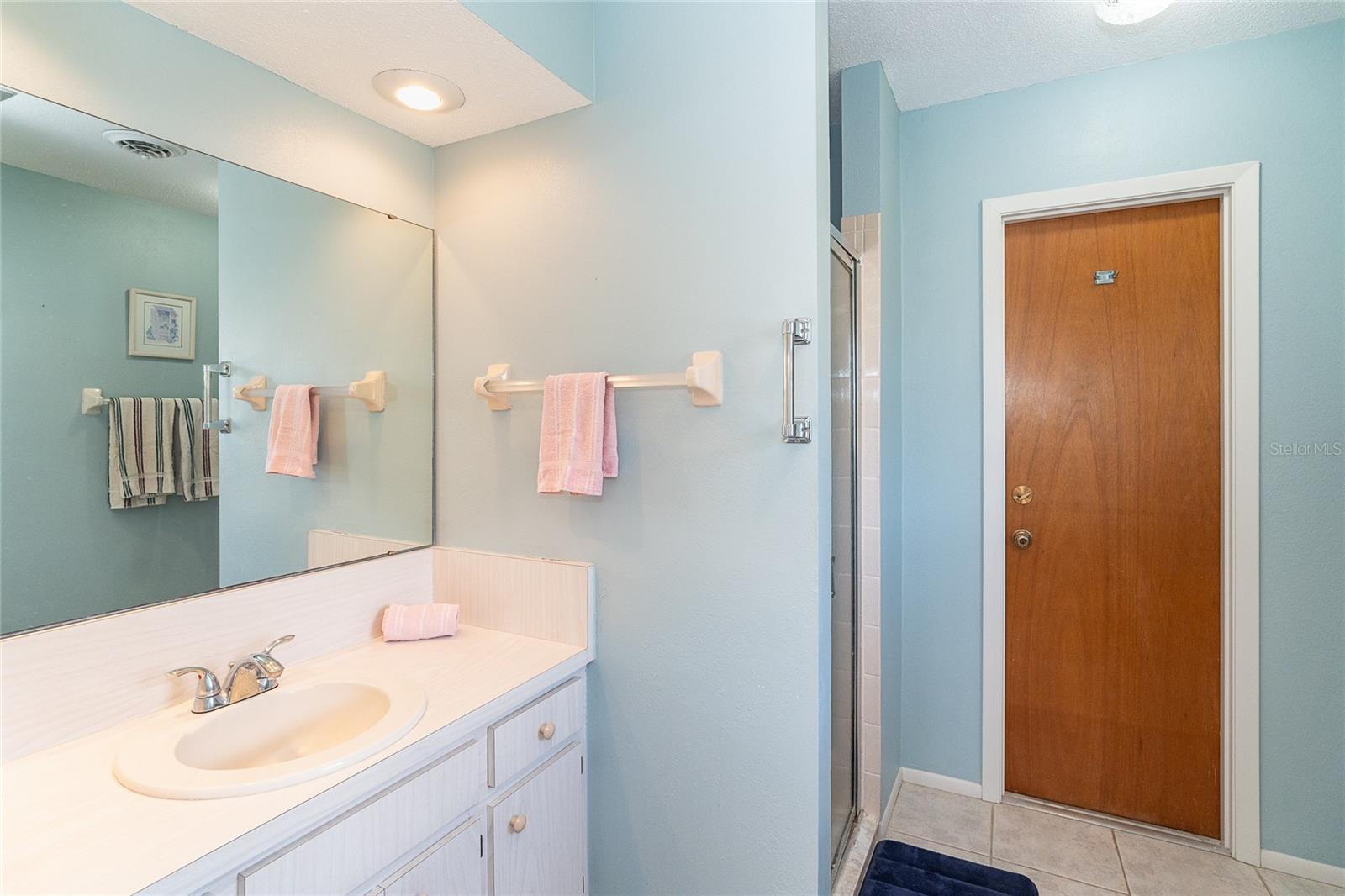 Image 36 of 43 For 32 Clintwood Avenue