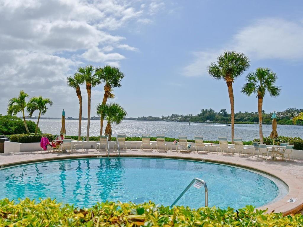 Image 45 of 50 For 1636 Stickney Point Road 36-201