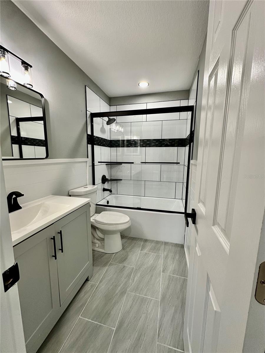 Image 12 of 30 For 460 Base Avenue 129