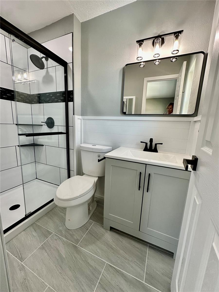 Image 18 of 30 For 460 Base Avenue 129