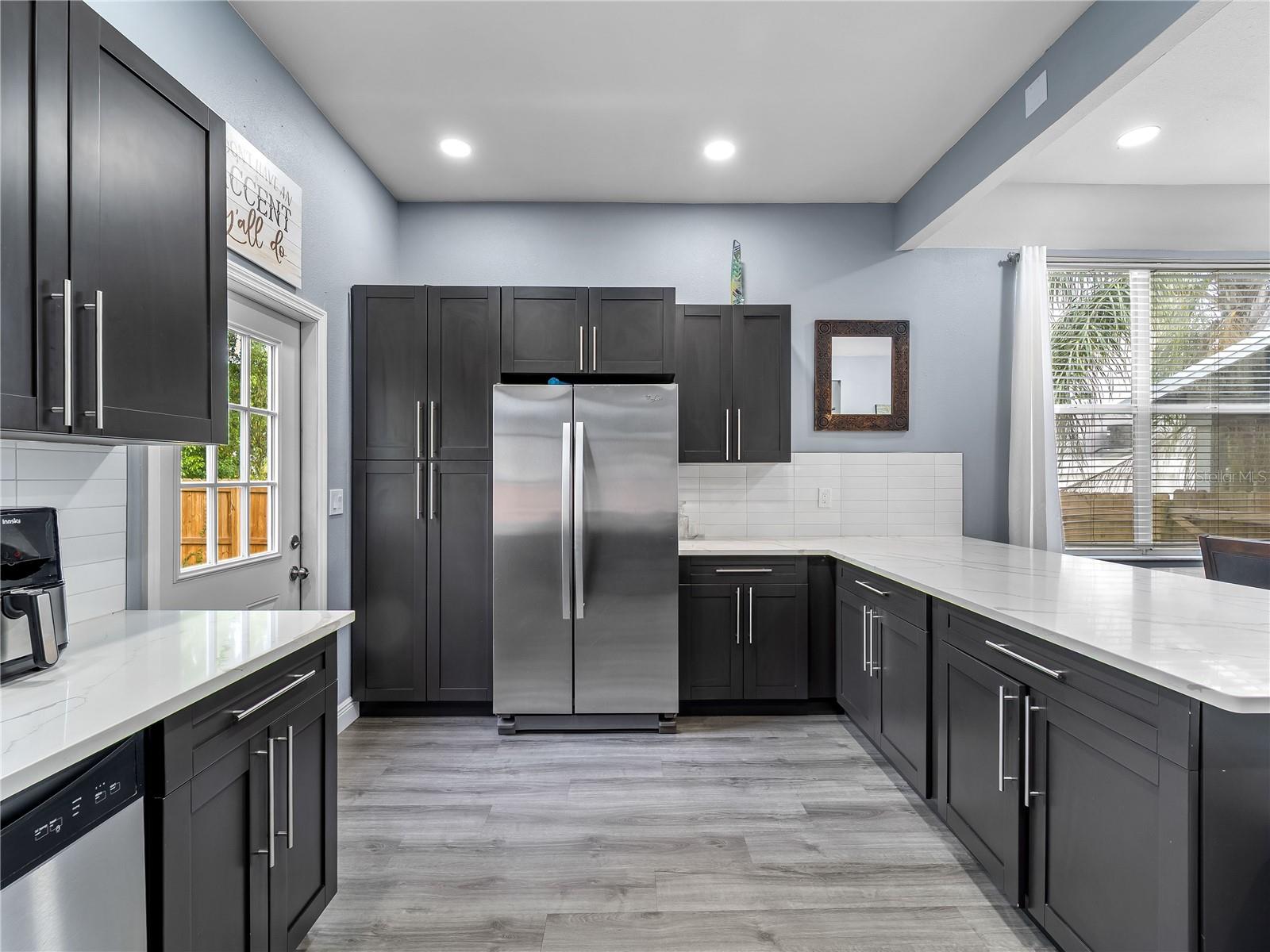 Image 10 of 32 For 3014 Tampa Street