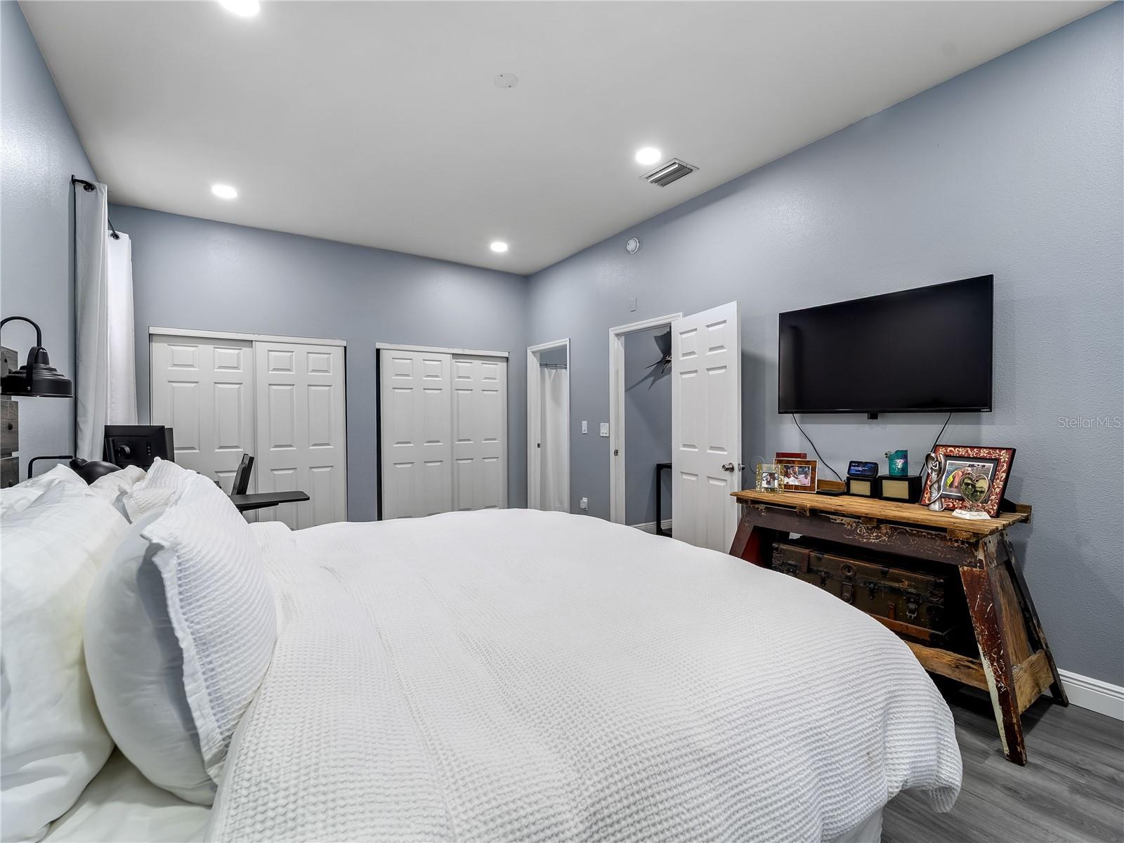 Image 14 of 32 For 3014 Tampa Street