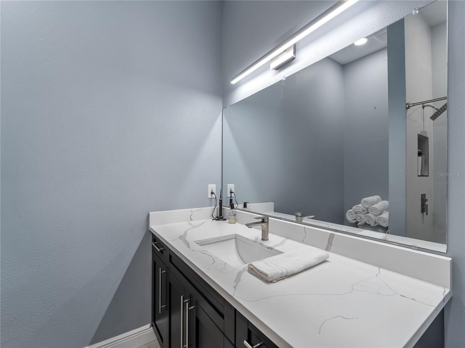 Image 17 of 32 For 3014 Tampa Street