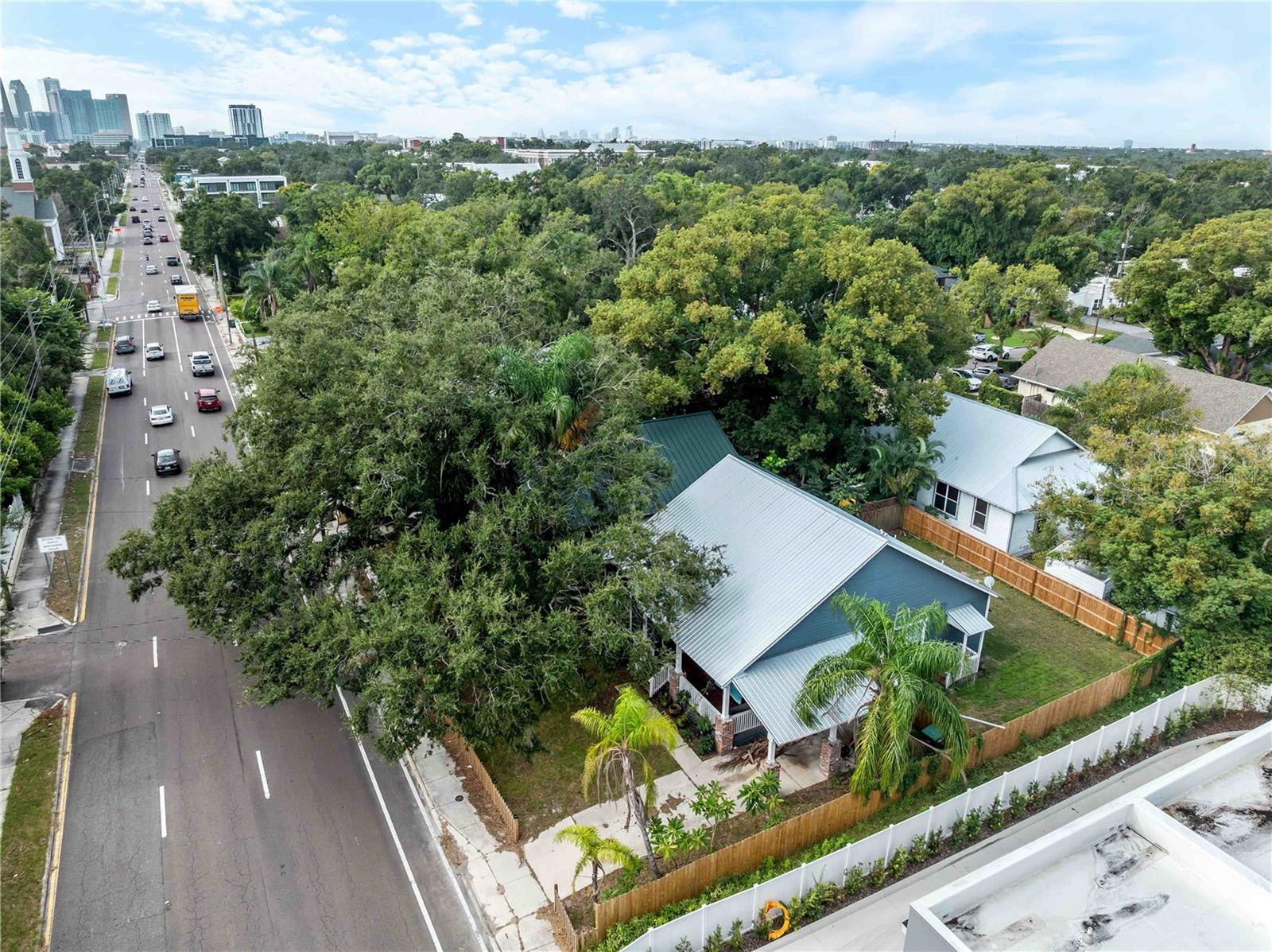 Image 27 of 32 For 3014 Tampa Street