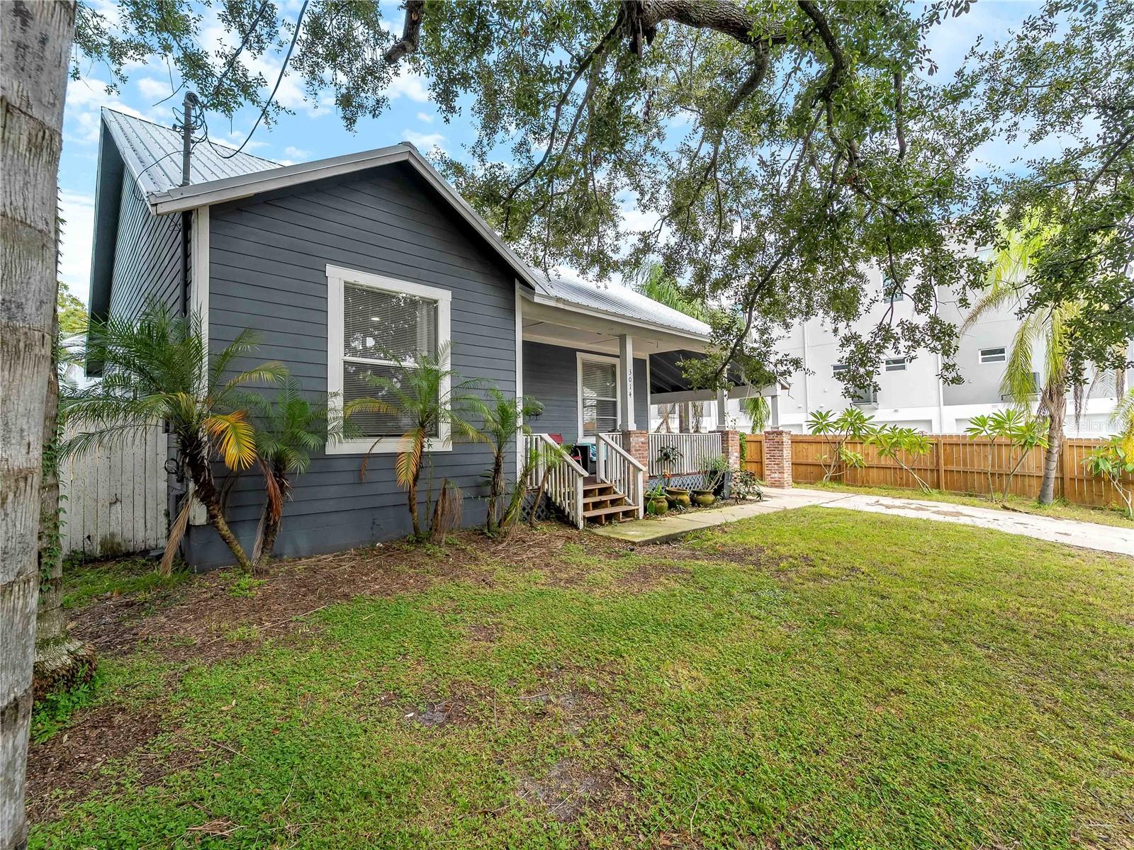 Image 29 of 32 For 3014 Tampa Street