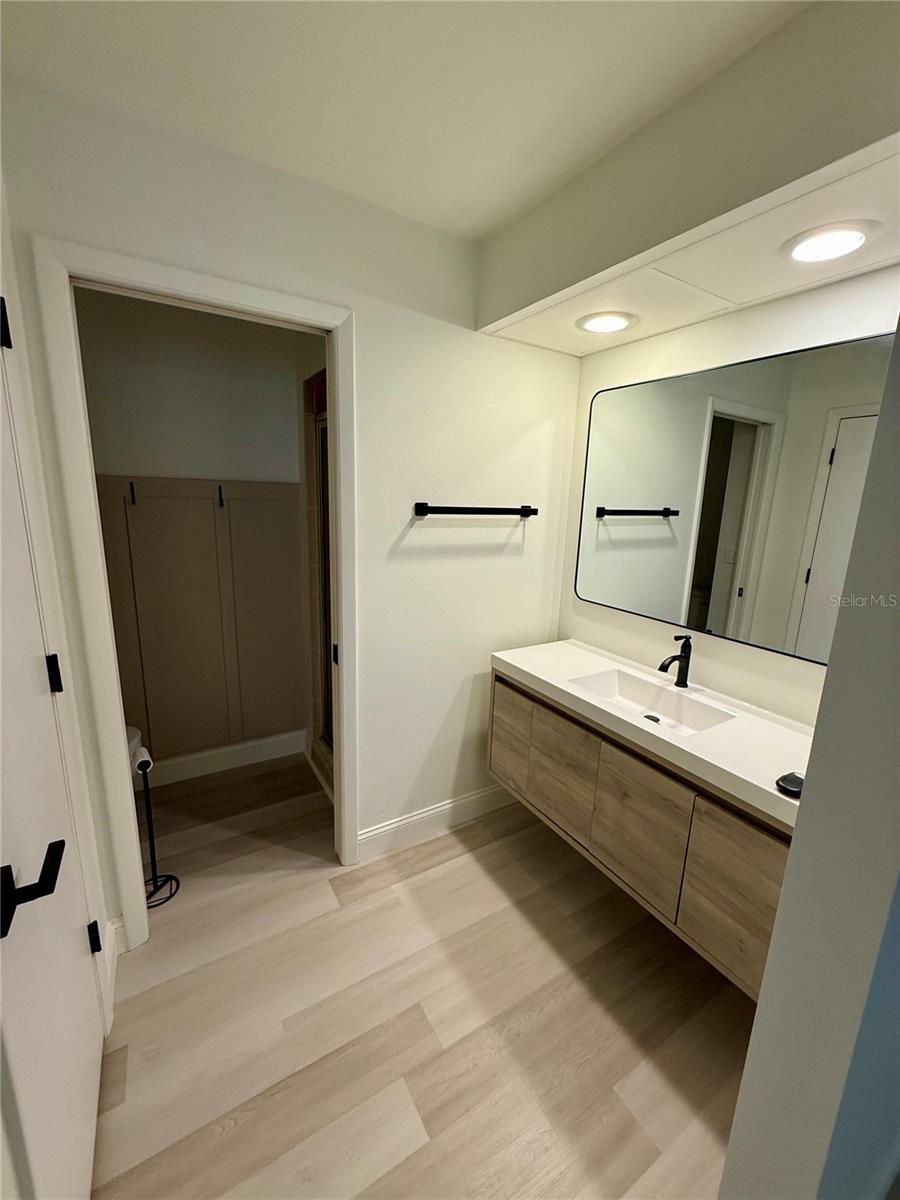 Image 13 of 21 For 1211 Capri Isles Boulevard 6