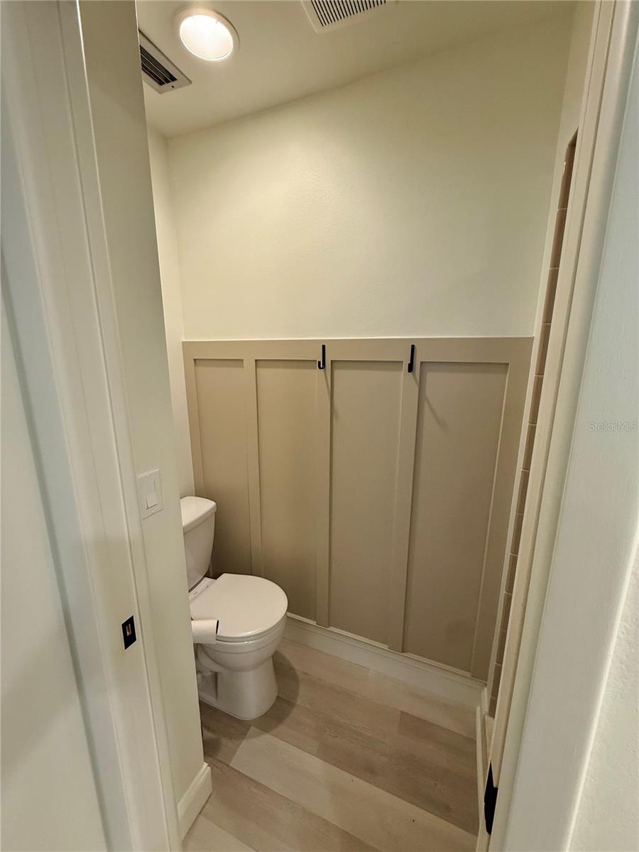 Image 16 of 21 For 1211 Capri Isles Boulevard 6