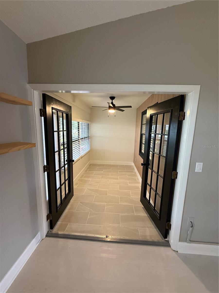 Image 18 of 21 For 1211 Capri Isles Boulevard 6