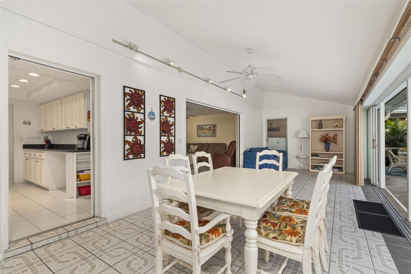 Image 10 of 74 For 440 Darling Drive