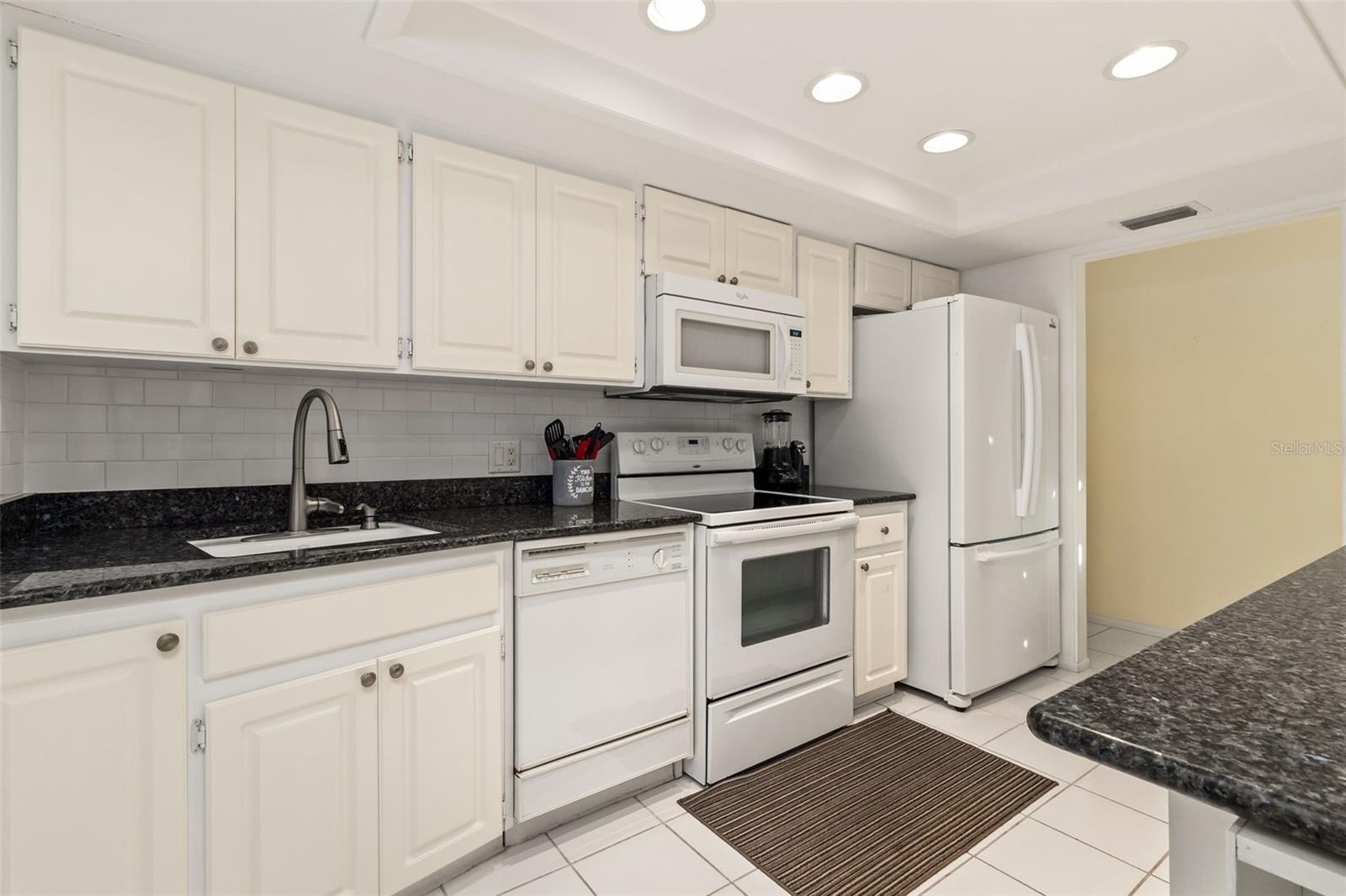 Image 11 of 74 For 440 Darling Drive