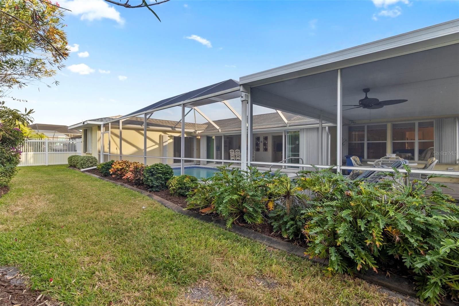 Image 37 of 74 For 440 Darling Drive