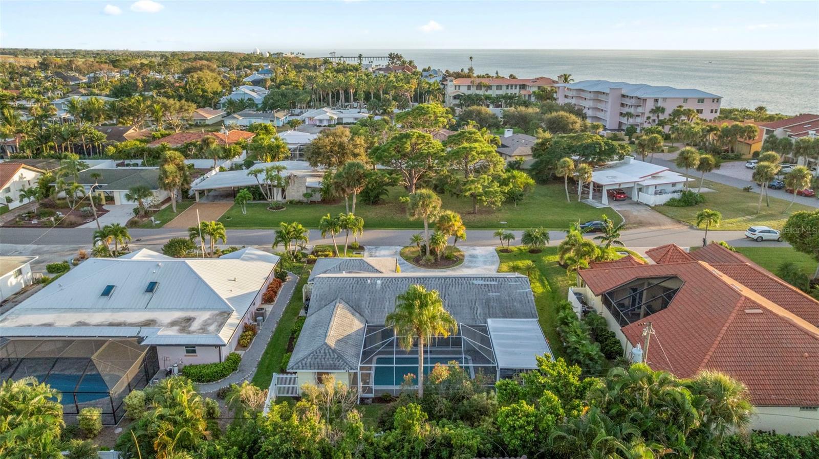 Image 39 of 74 For 440 Darling Drive