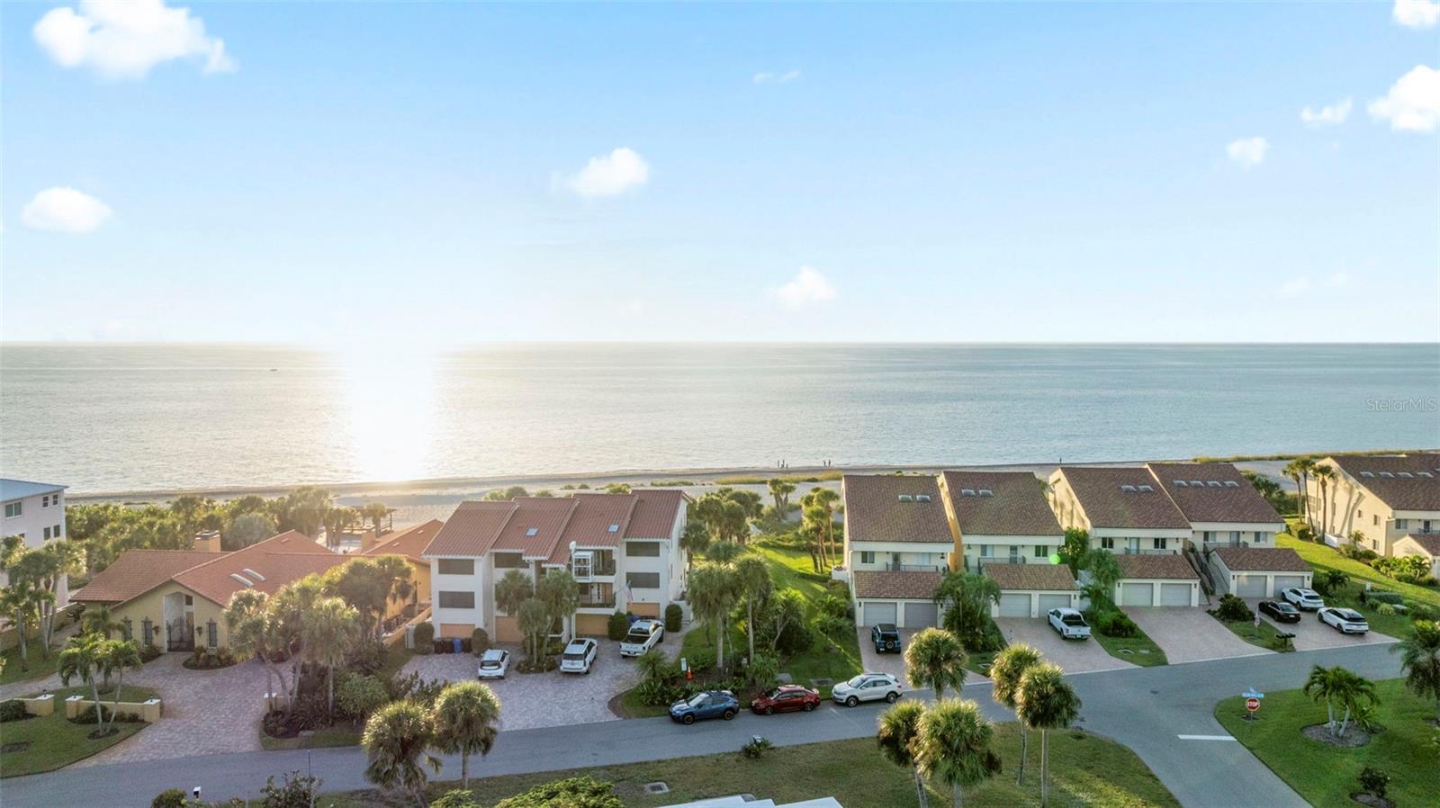 Image 40 of 74 For 440 Darling Drive