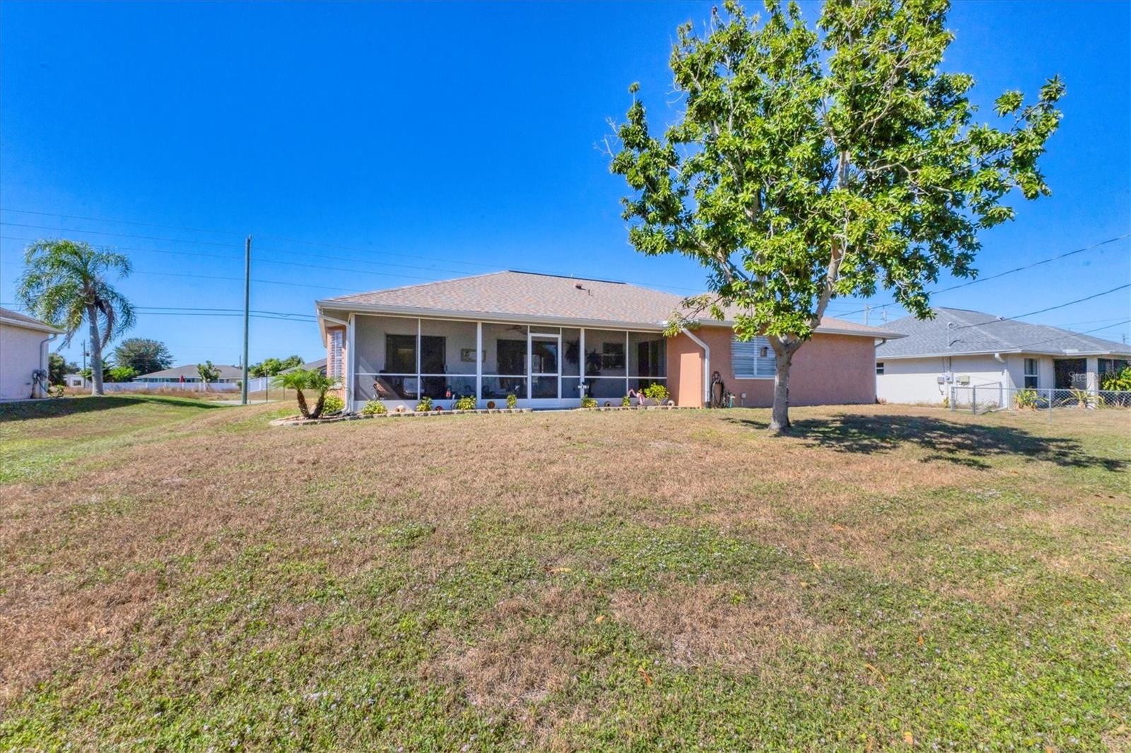 Image 30 of 37 For 2720 Biscayne Drive