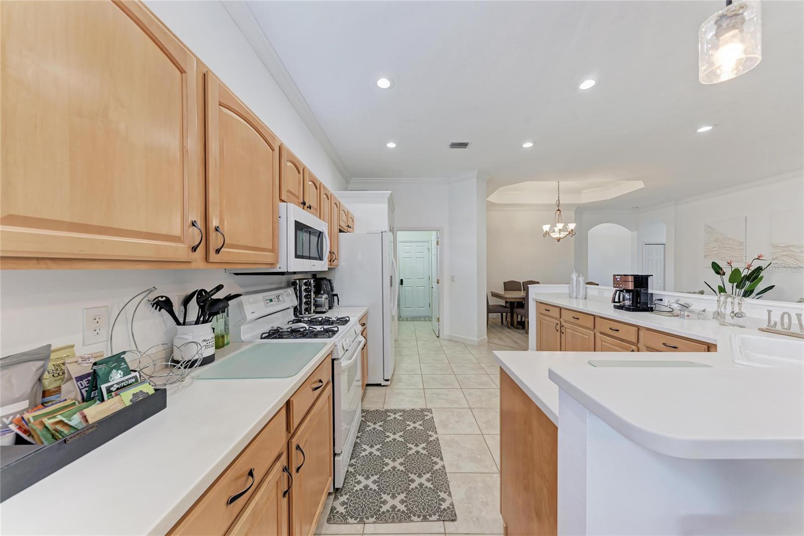 Image 15 of 41 For 7128 Rue De Palisades  22