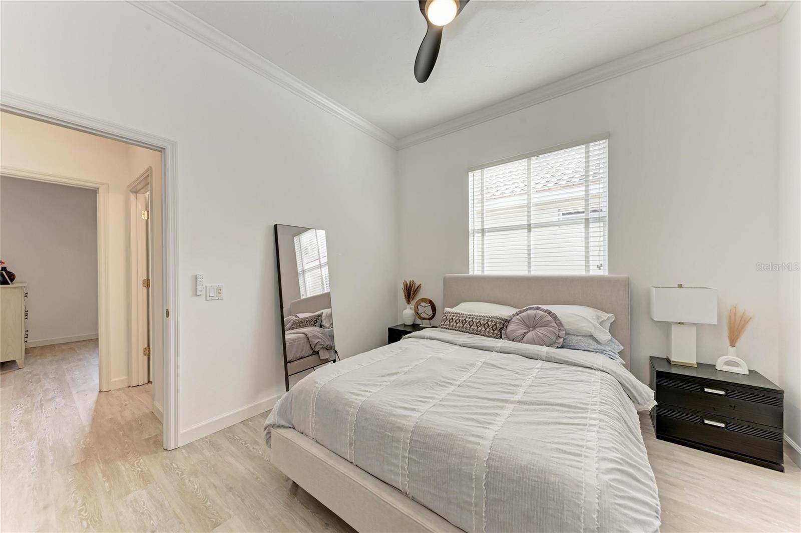 Image 28 of 41 For 7128 Rue De Palisades  22