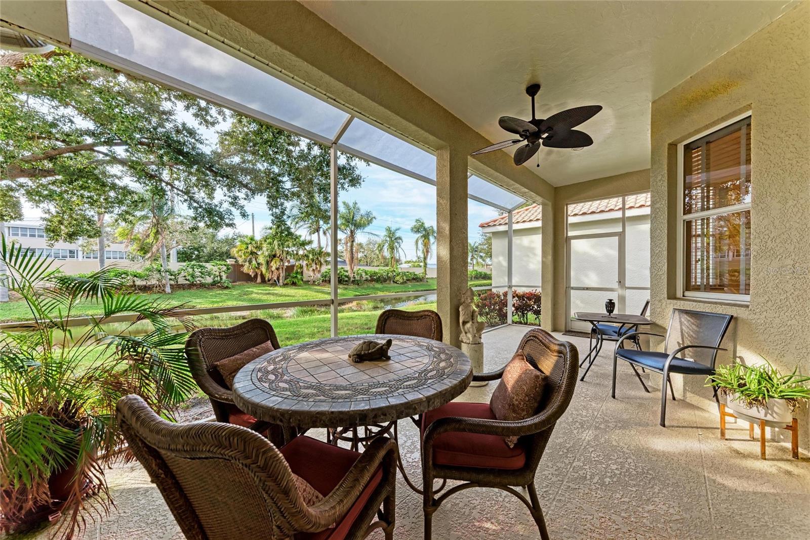 Image 32 of 41 For 7128 Rue De Palisades  22