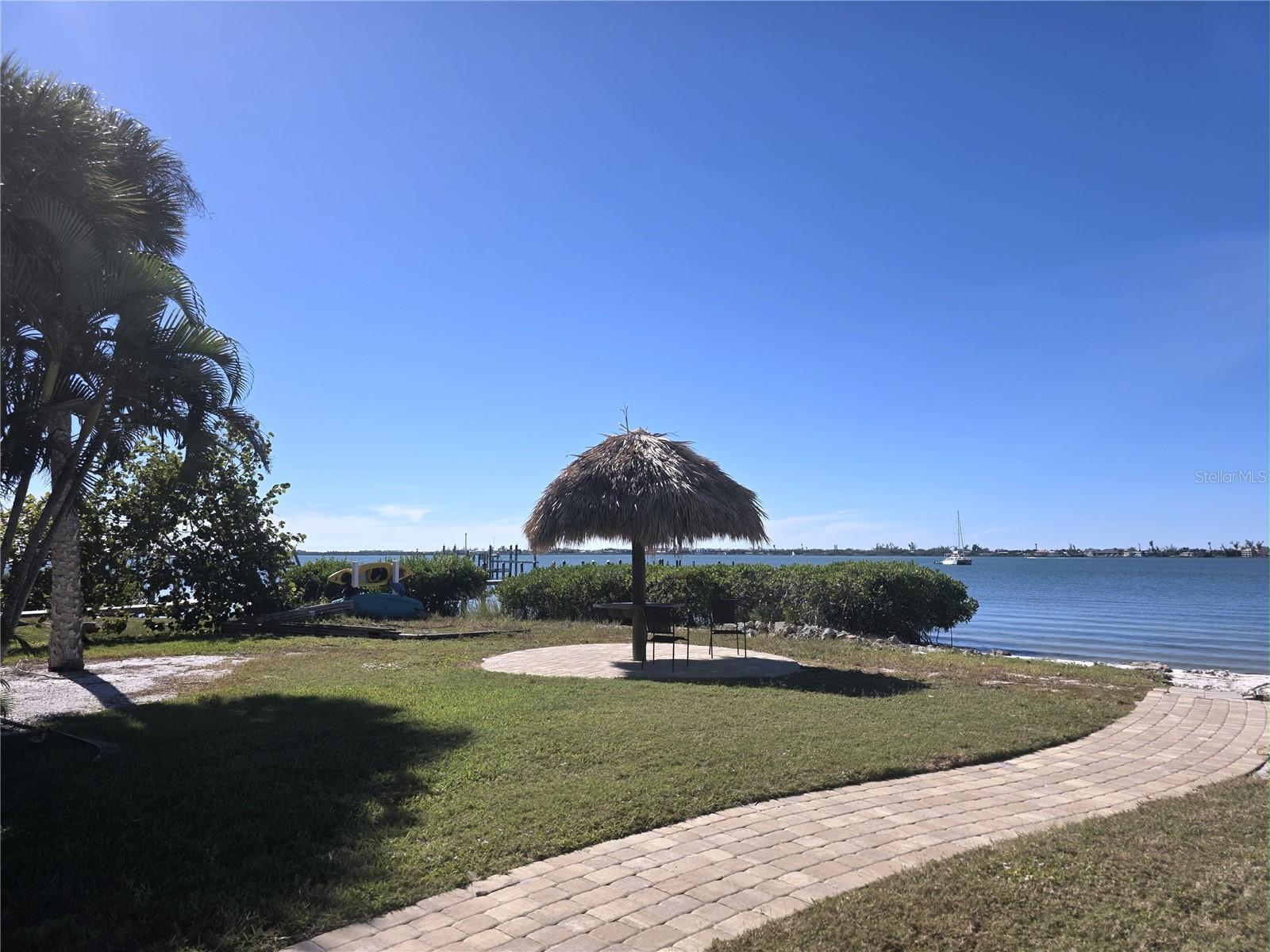 Image 5 of 23 For 470 Mccall Road 11