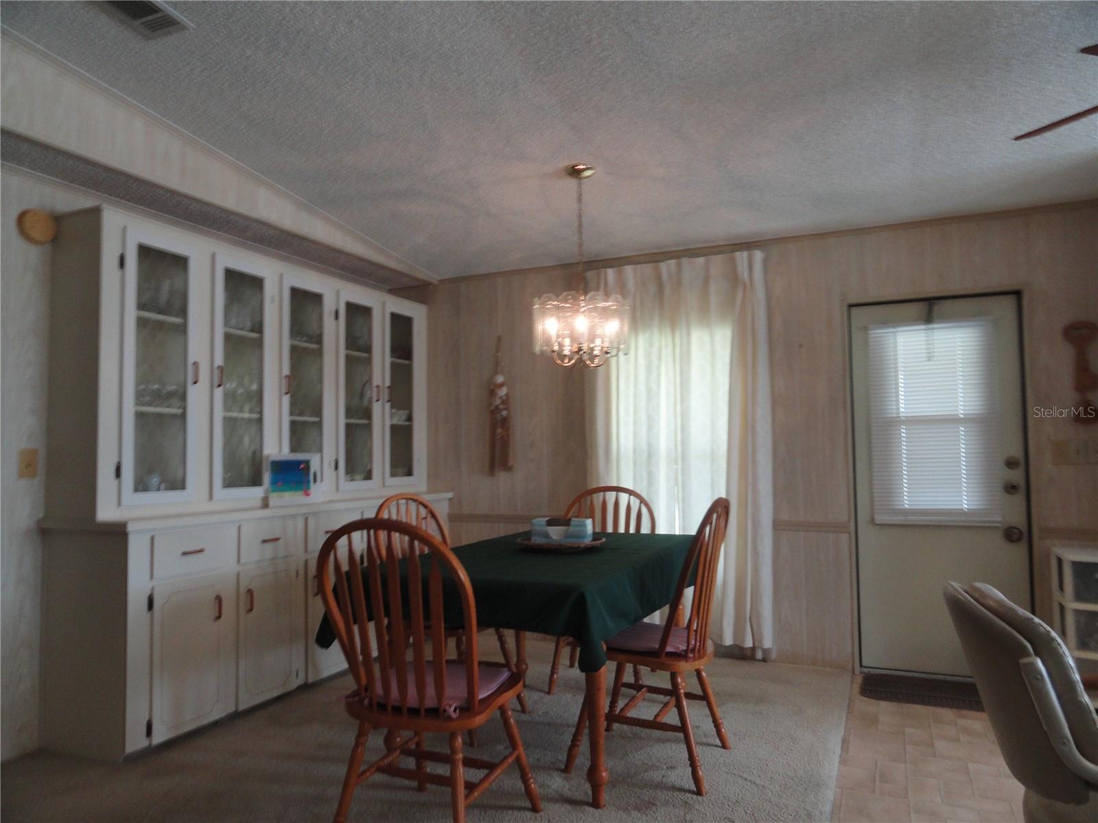 Image 11 of 27 For 6233 Parakeet Road