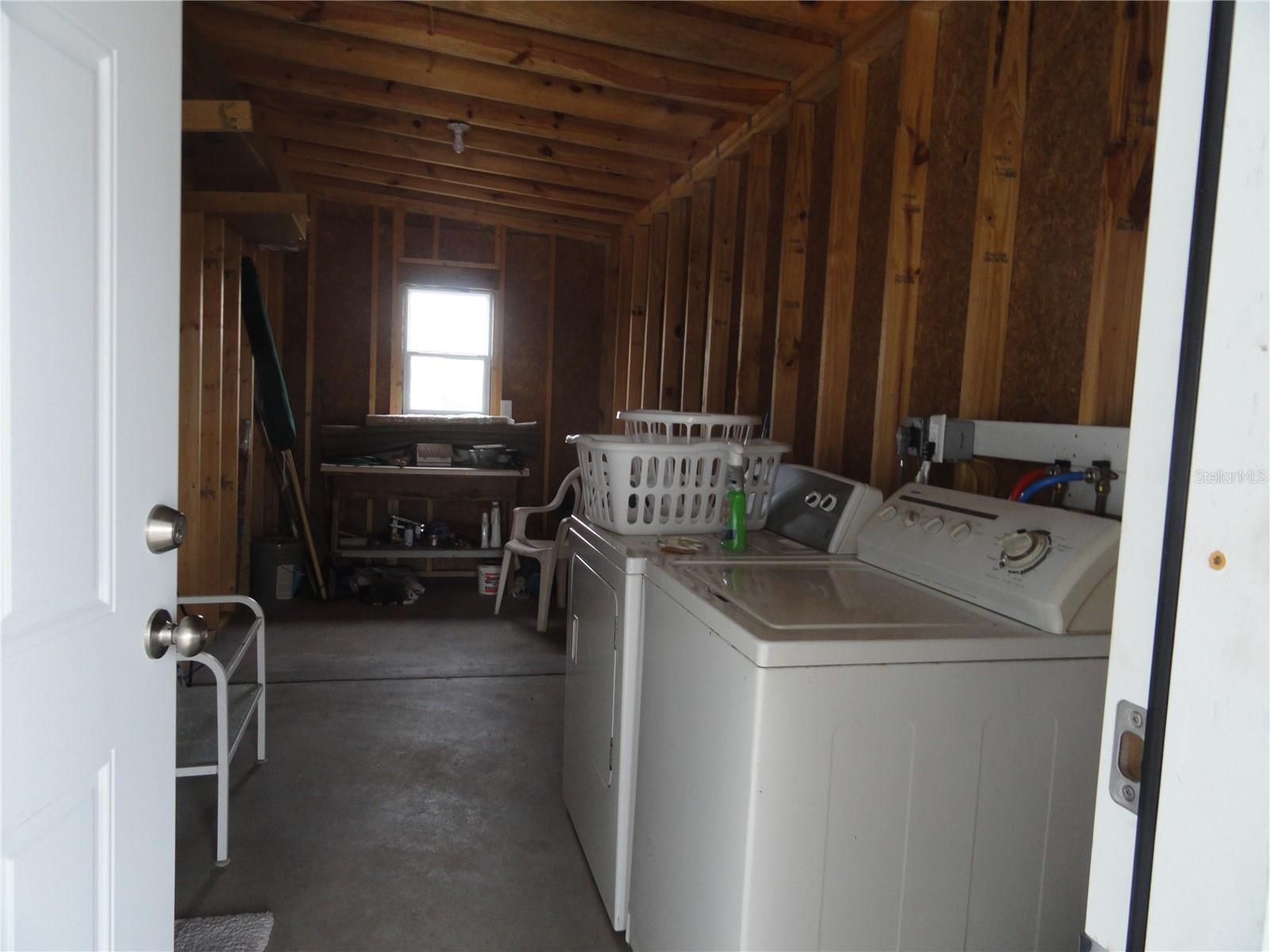 Image 26 of 27 For 6233 Parakeet Road