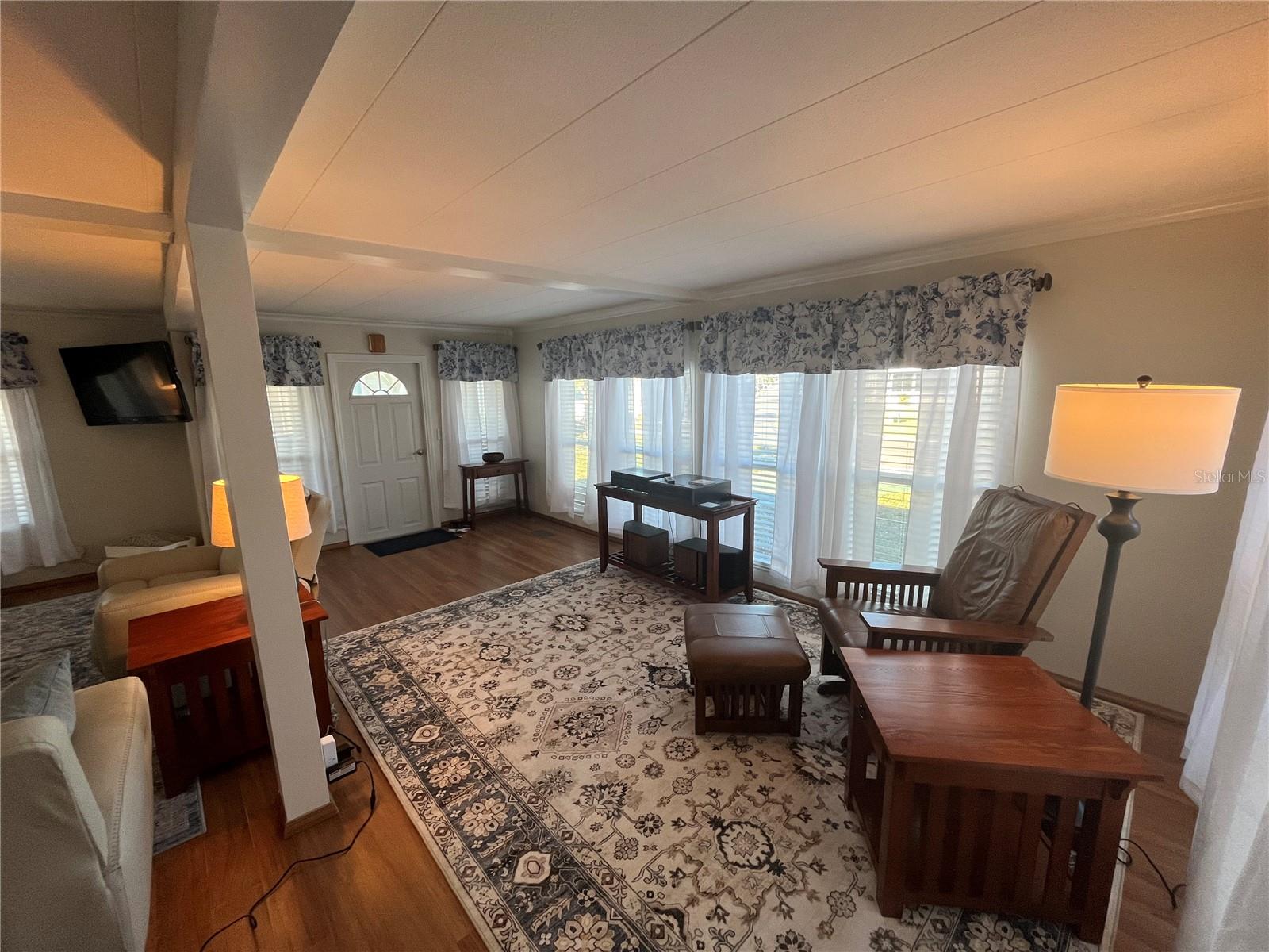 Image 10 of 40 For 641 Cervina Drive