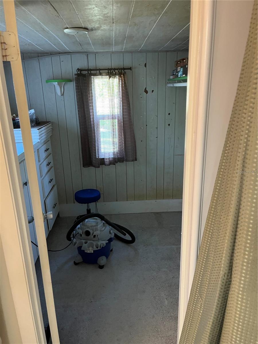 Image 27 of 40 For 641 Cervina Drive