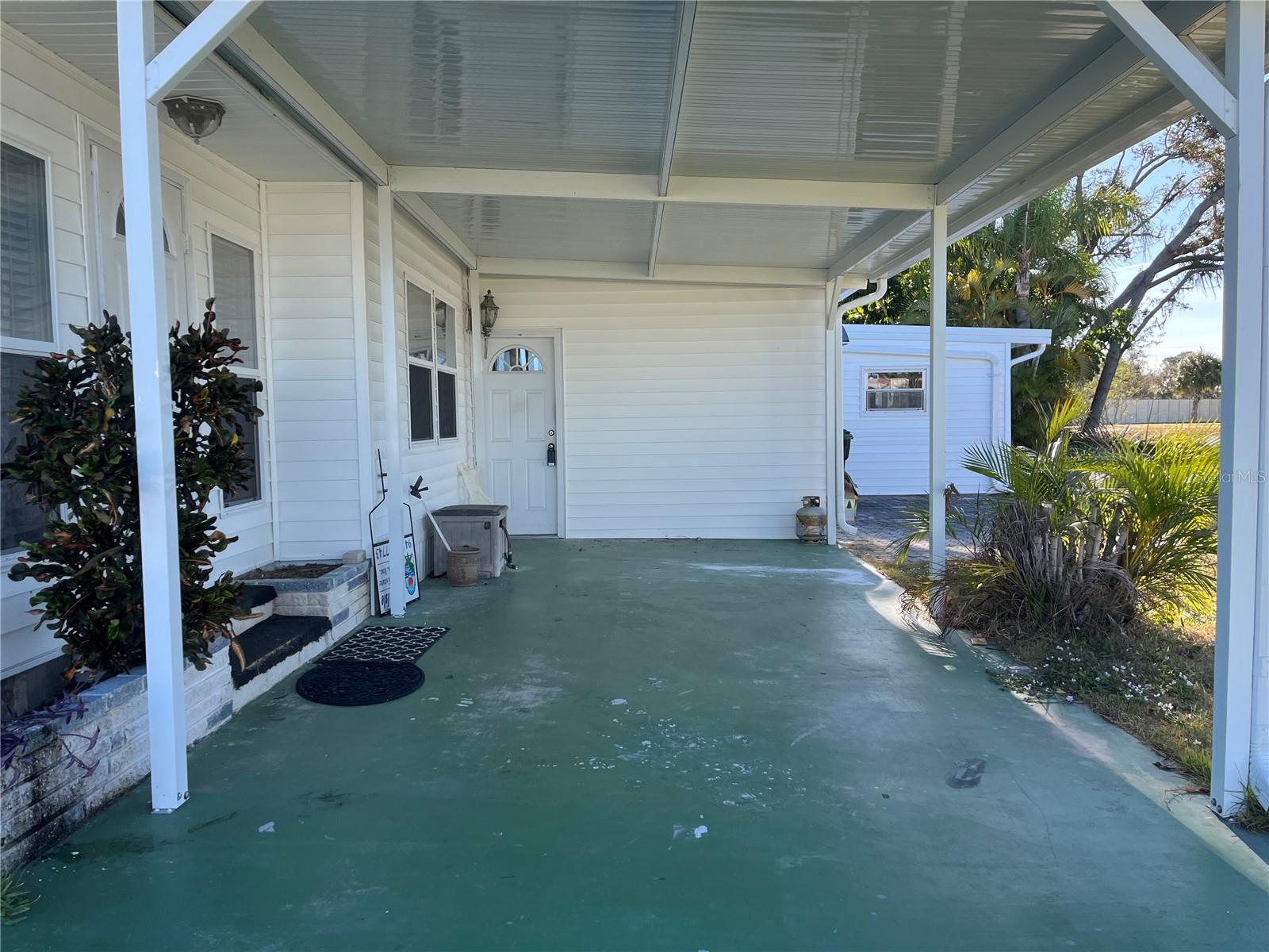 Image 3 of 40 For 641 Cervina Drive