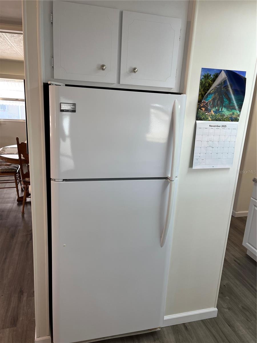 Image 25 of 43 For 824 Cervina Drive