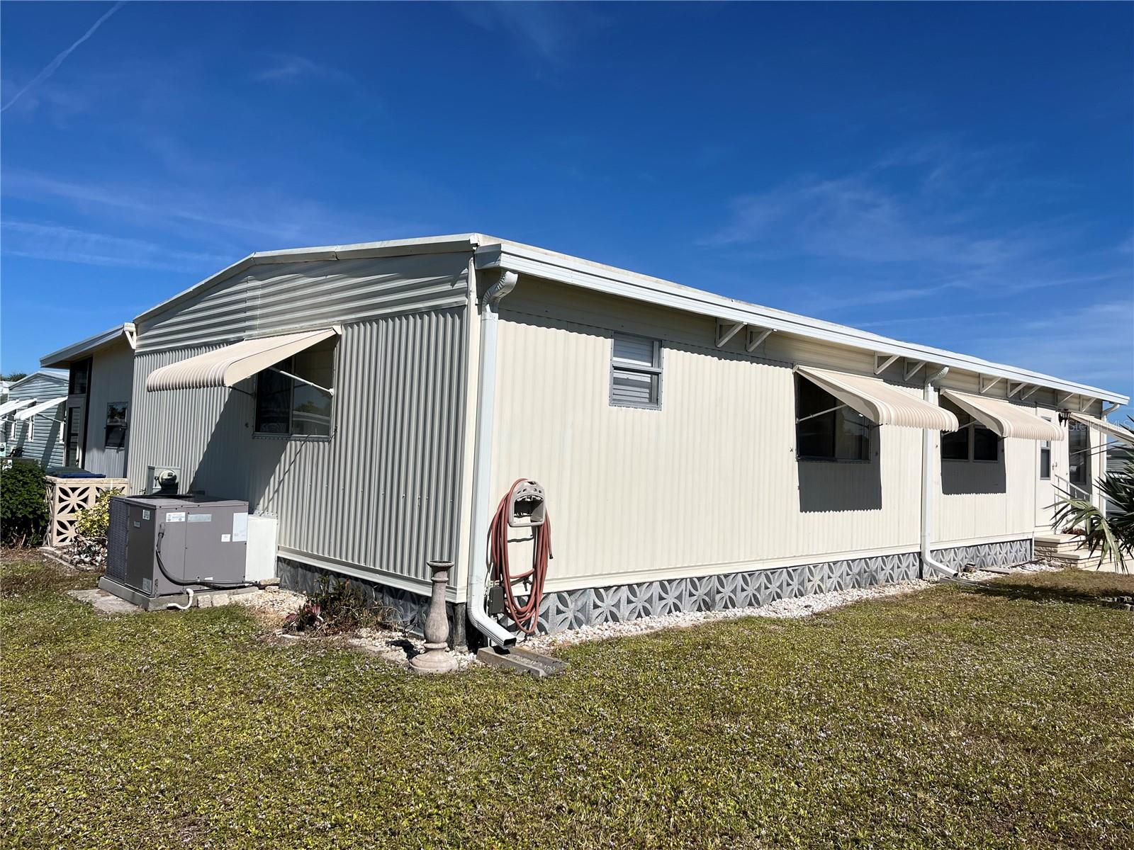 Image 4 of 43 For 824 Cervina Drive