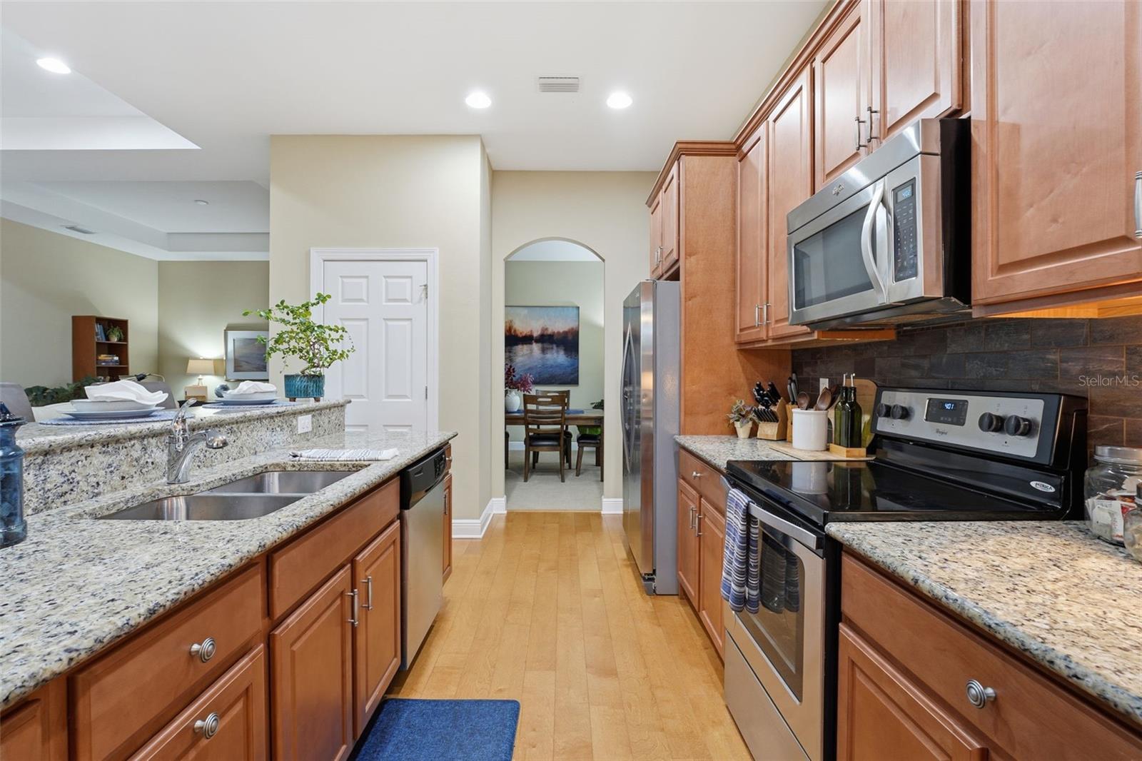 Image 13 of 47 For 115 Avalini Way