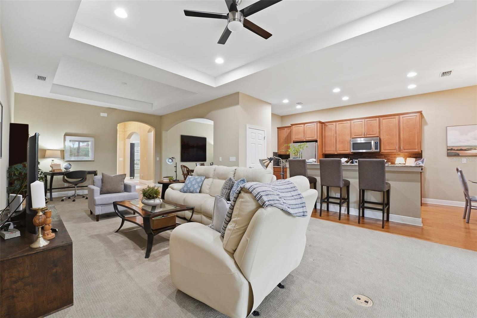 Image 8 of 47 For 115 Avalini Way