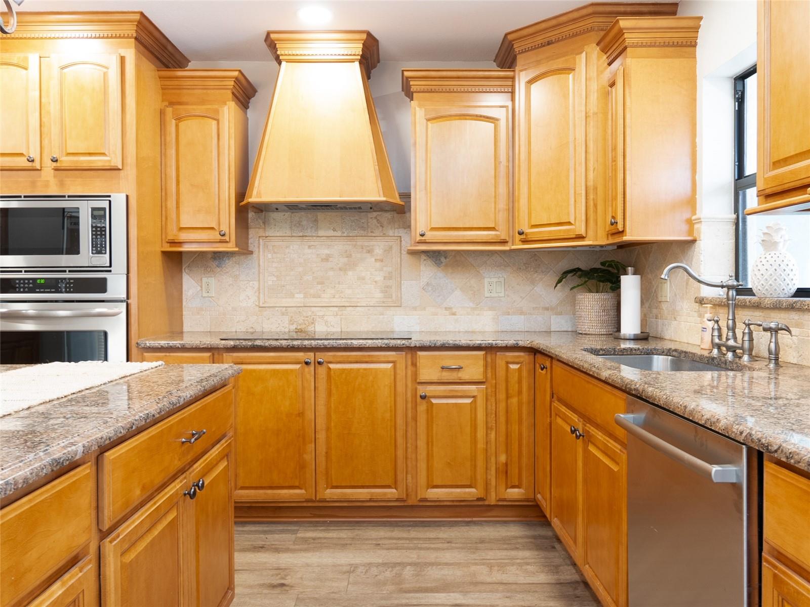 Image 25 of 62 For 1324 De Prie Road