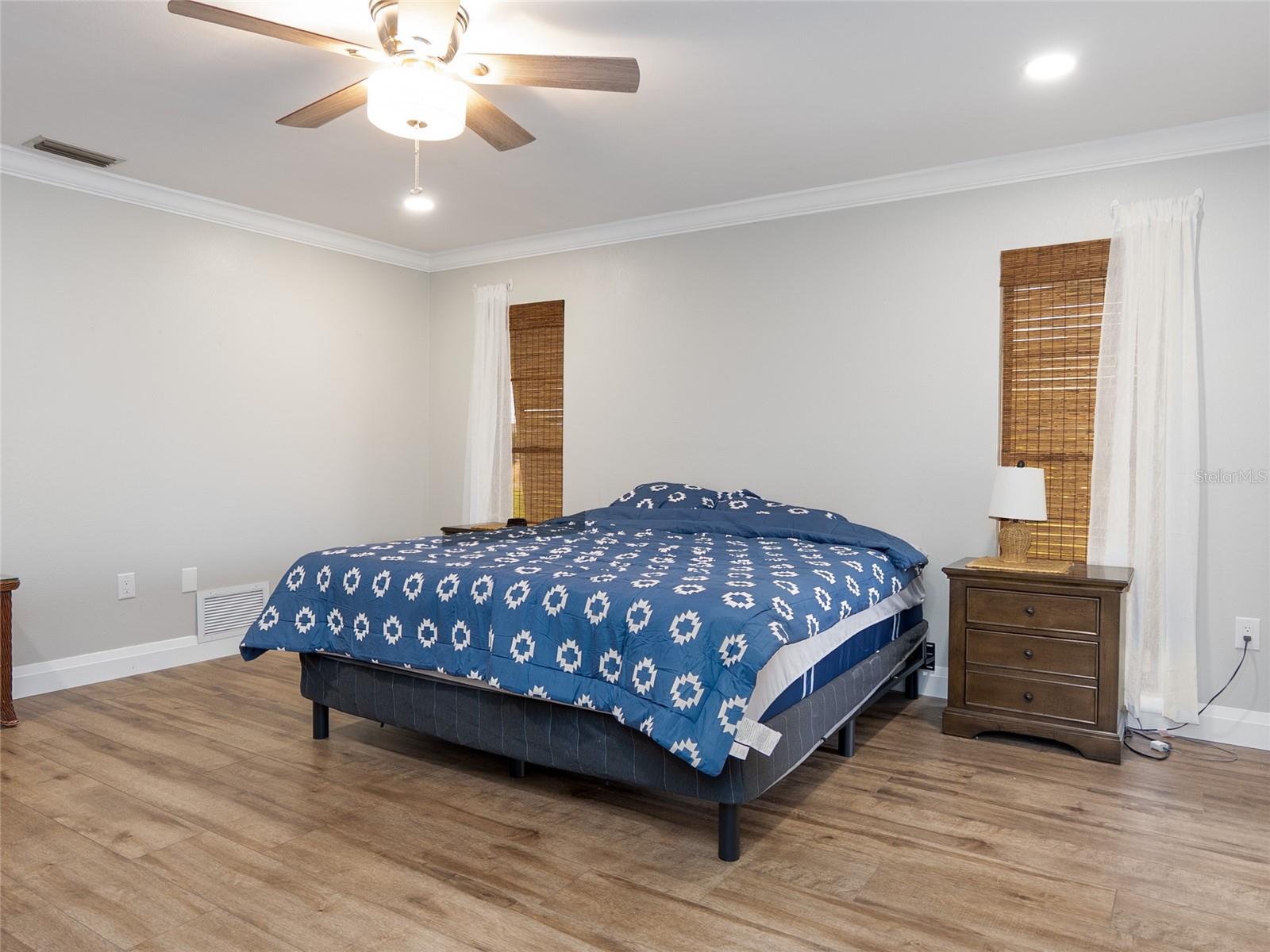 Image 32 of 62 For 1324 De Prie Road