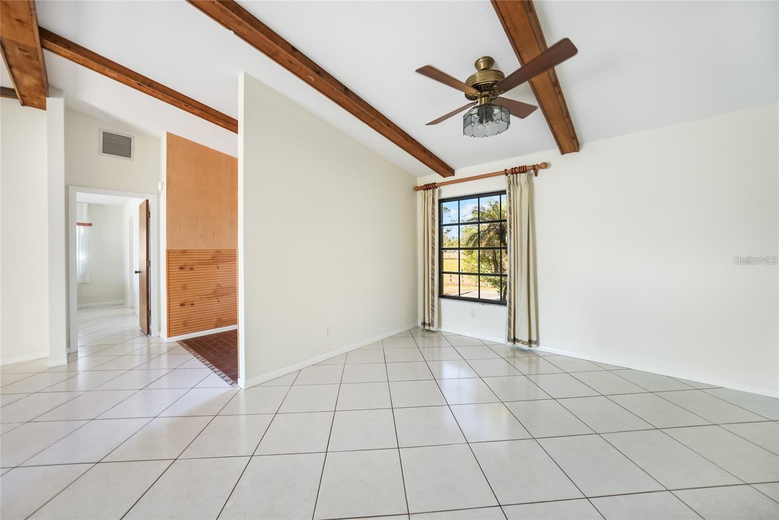 Image 17 of 55 For 3740 Hidden Valley Circle