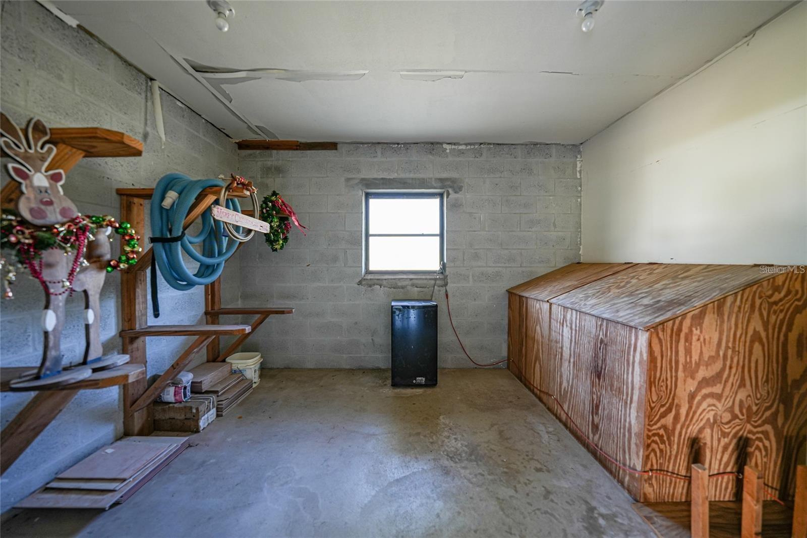 Image 38 of 55 For 3740 Hidden Valley Circle