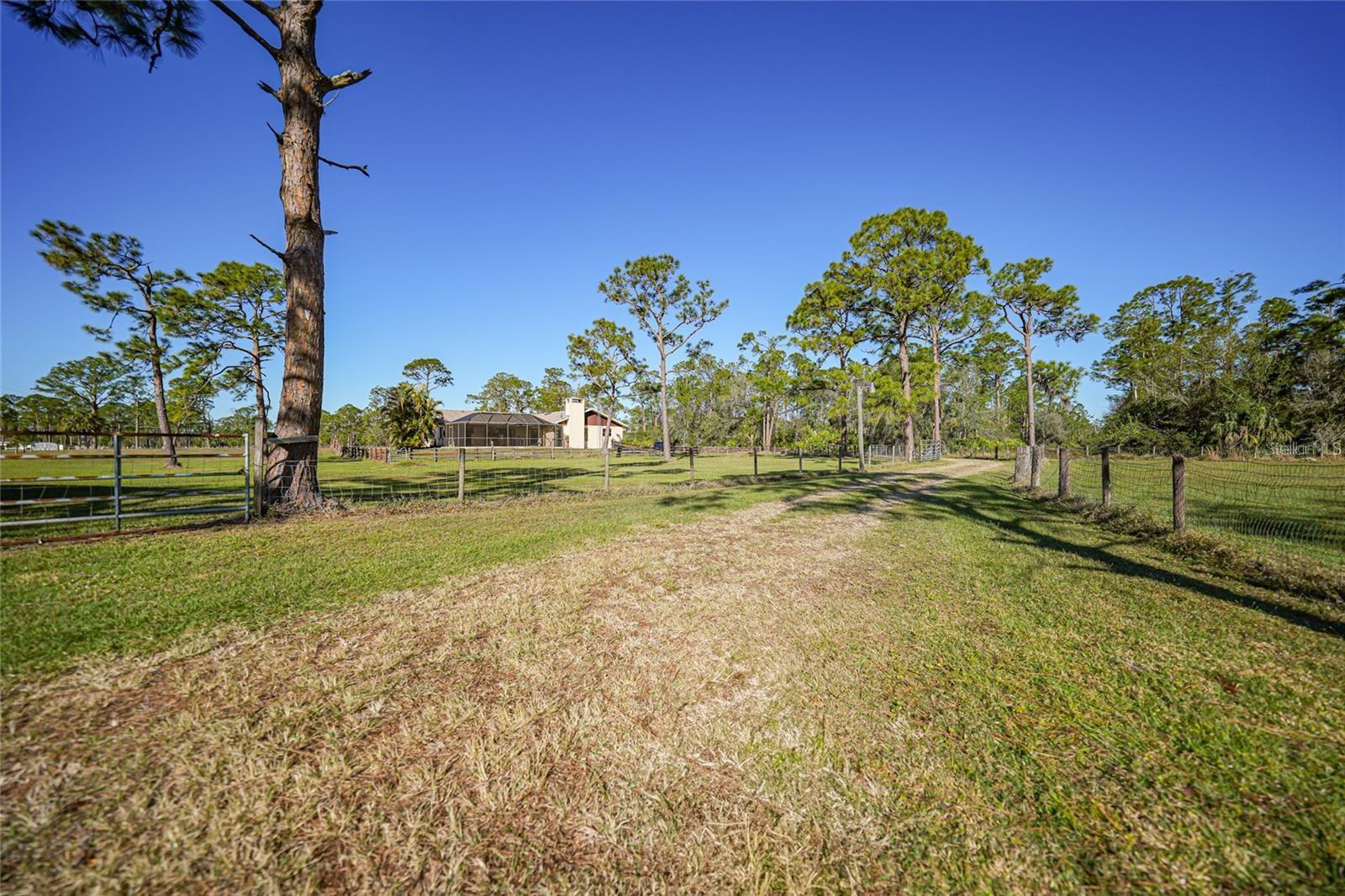 Image 51 of 55 For 3740 Hidden Valley Circle